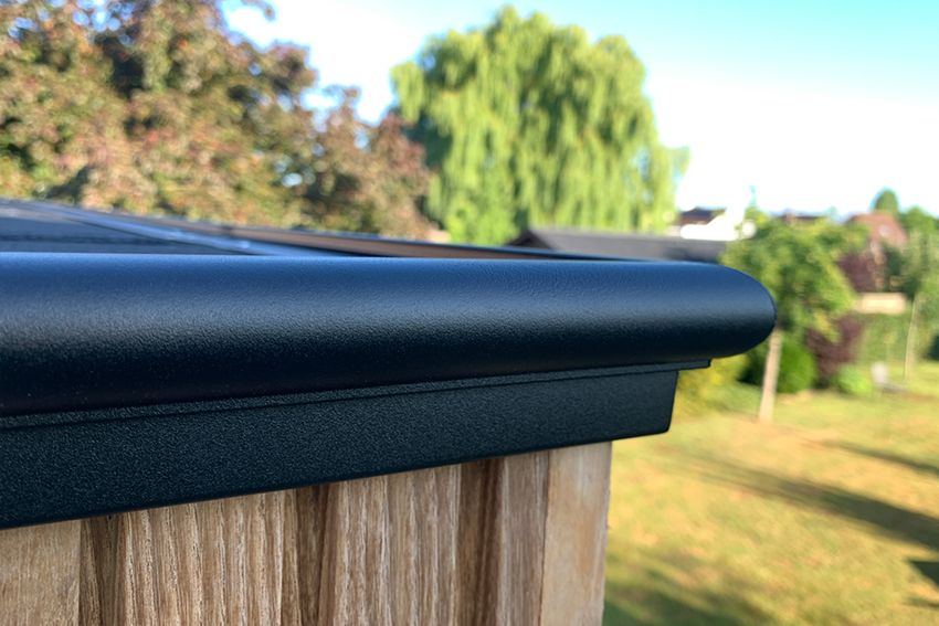 De mogelijkheden van aluminium architectonische dakranden