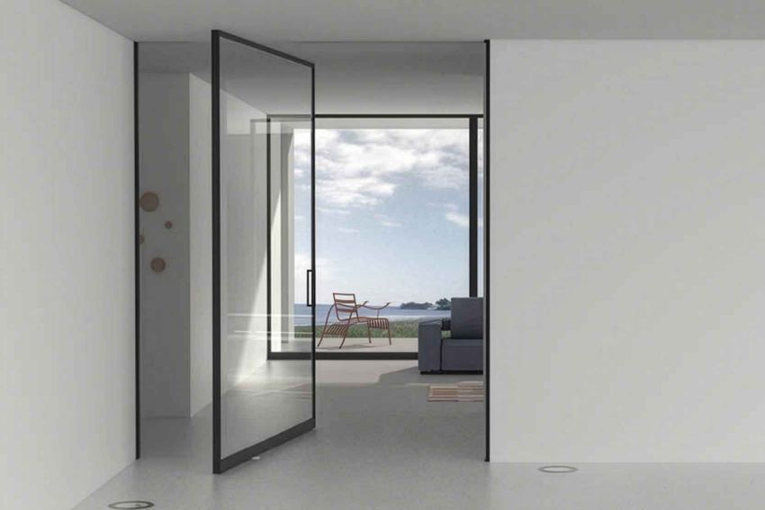 Forster toont ultraslanke pivoterende binnendeur in staal op Architect@Work Brussel