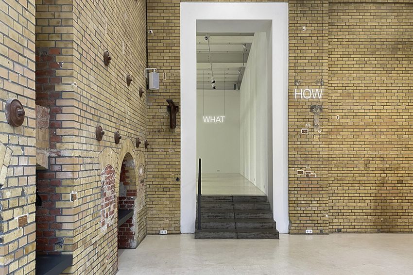 Een tentoonstelling van De Zwarte Hond bij Aedes Architecture Forum in Berlijn